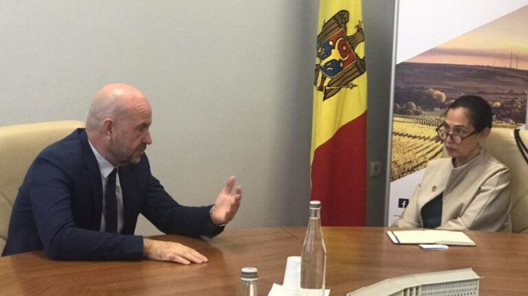 Vladimir Bolea held a meeting with Yeşim Oruç. They discussed the challenges confronting the agricultural sector