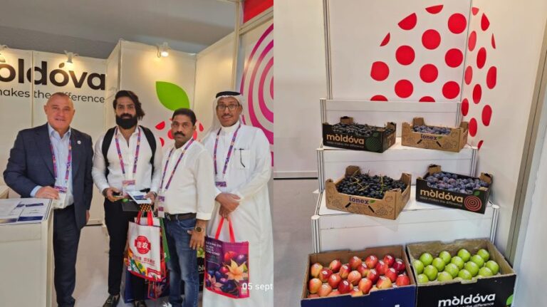 (PHOTO) Fruits from Moldova are at the largest fruit exhibition in Asia. Visitors have the opportunity to taste them