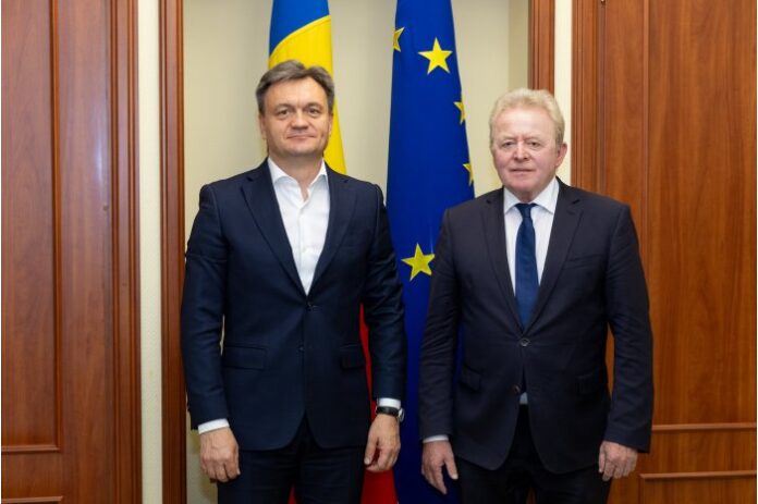 24007920_big1728060407