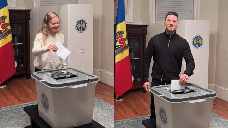 First voters at Washington DC polling station.