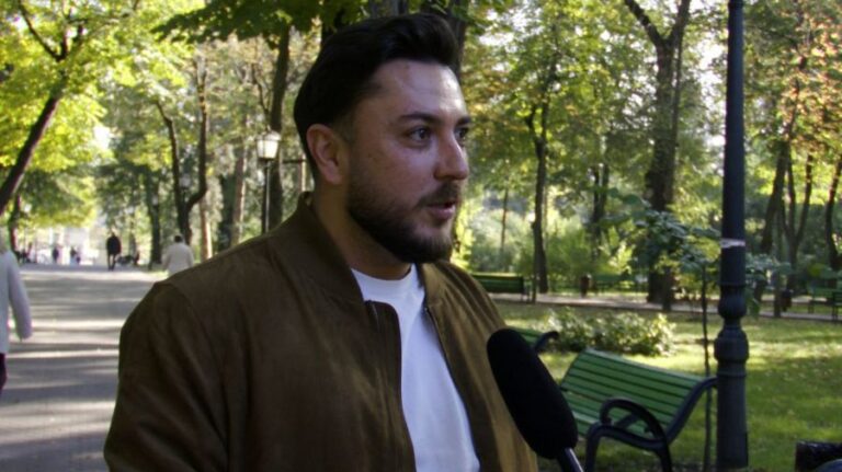 VOX POPULI: Youth Mobilize and Vote for the Second Round