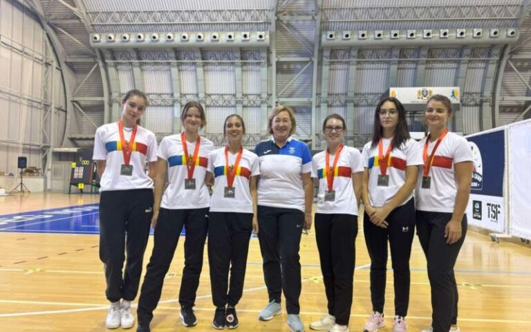 Moldova won bronze, silver and gold medals at the archery championship in Montenegro