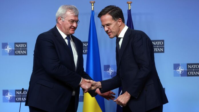 00ukraine-nato01-photo-zlpj-videoSixteenByNine3000 (1)