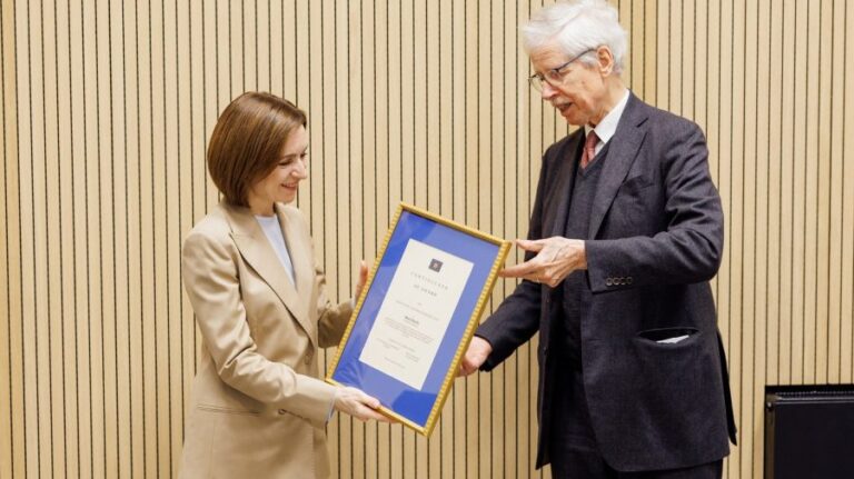Maia Sandu Receives Another European Award, Dedicating It to the Citizens of Moldova