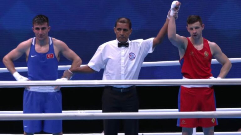 Boxer Alexandru Paraschiv has been named best boxer of 2024