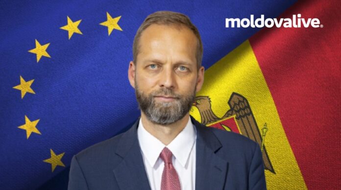 janis mazeiks