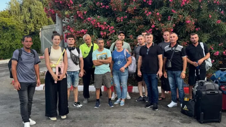 Twelve Moldovans Evacuated from Israel via Egypt