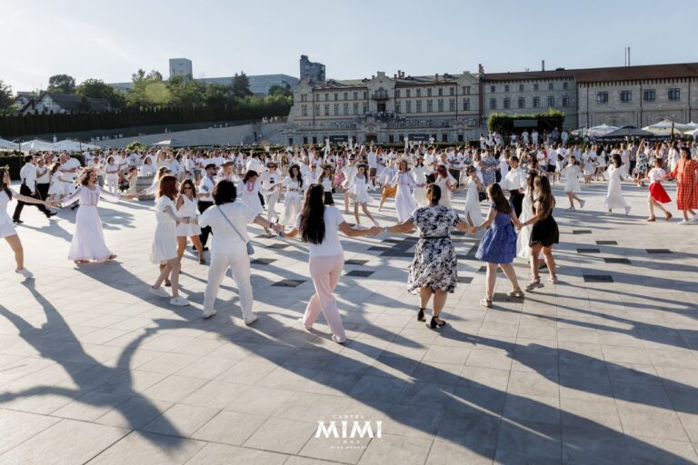 Sanziene’s Night at Castel Mimi with Zdob si Zdub and Catharsis