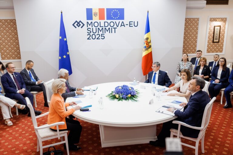 Ursula von der Leyen announces €270 million and free roaming at the Moldova–EU summit
