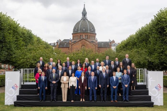 990a848f8f3e33210195d64d3ffc574d_1_68b7317b96f13