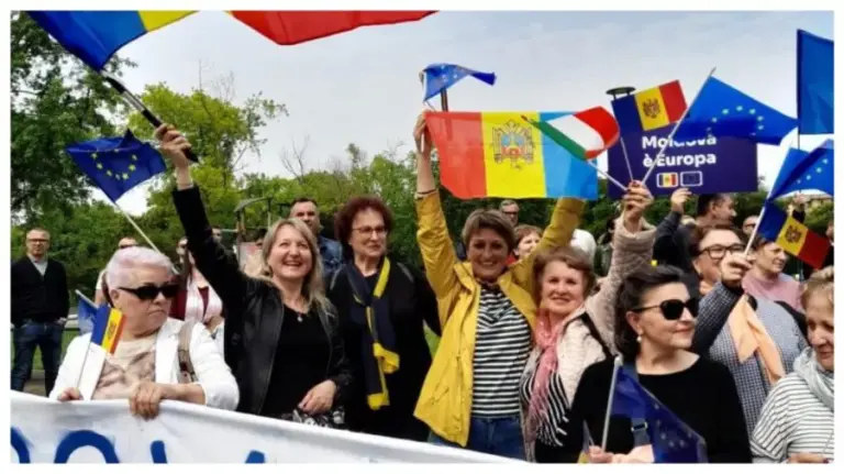 The Munteanu Government’s cultural program: More money for concerts and festivals in the diaspora