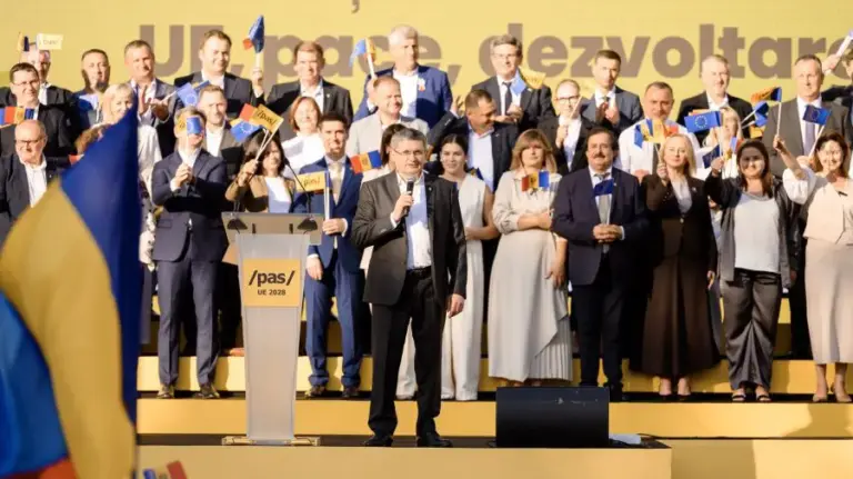 (STOP FRAME) If Botgros, Nichita, or… will be absent? Grosu implies that the PAS will not form a coalition in Parliament