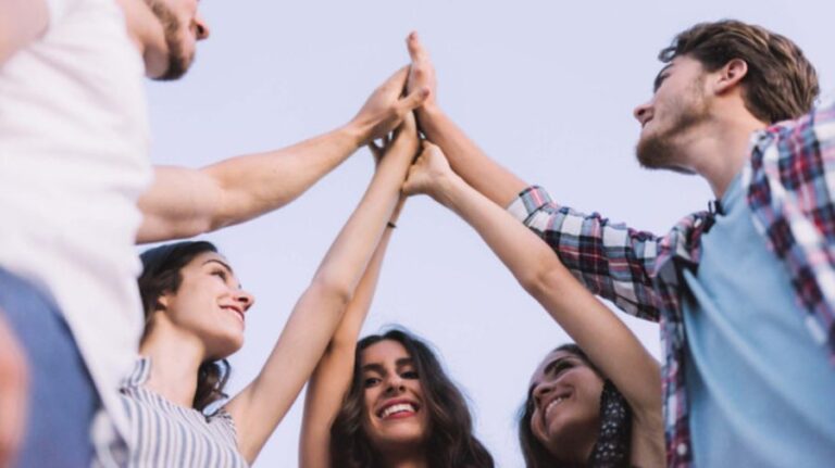 Three years of “Cultural Vouchers”: Around 13,000 young people have purchased books, textbooks, and theater or cinema tickets