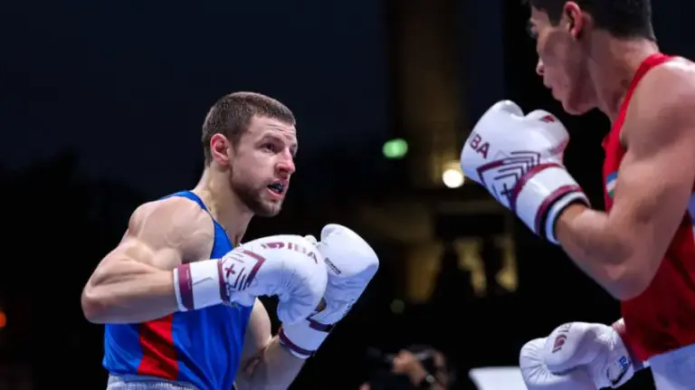 Alexandru Paraschiv Becomes First Moldovan Boxer to Win Bronze at World Senior Championships