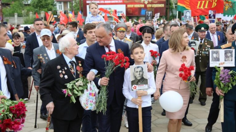 The PSRM will organize a march on May 9. I propose that 50,000 lei be granted to veterans of World War II
