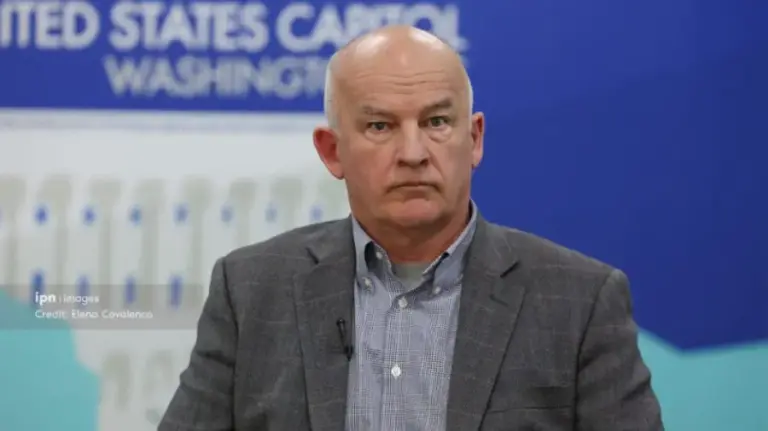 When might people be able to live permanently on the Moon? Statements by an American astronaut who arrived in Chisinau