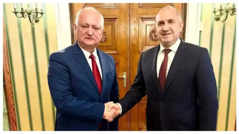 Igor Dodon congratulates pro-Russian Rumen Radev on his victory in Bulgaria’s parliamentary elections
