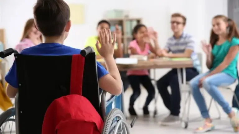 (VIDEO) New support mechanism for children with disabilities: Authorities announce an annual payment of 3,000 lei