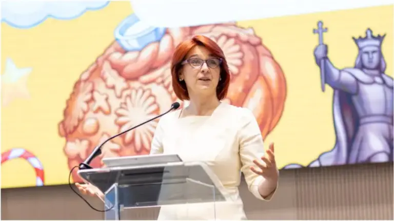 (VIDEO) Ana Revenco, a moving speech about family and identity: You must find your purpose