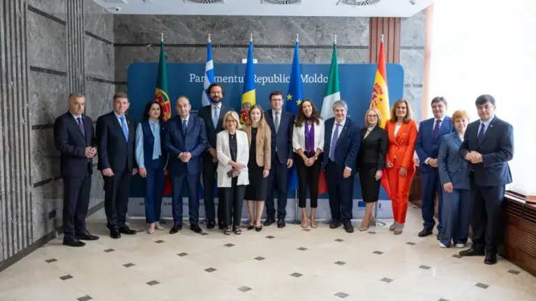 Lawmakers from five European countries have signed a statement supporting Moldova’s accession to the EU