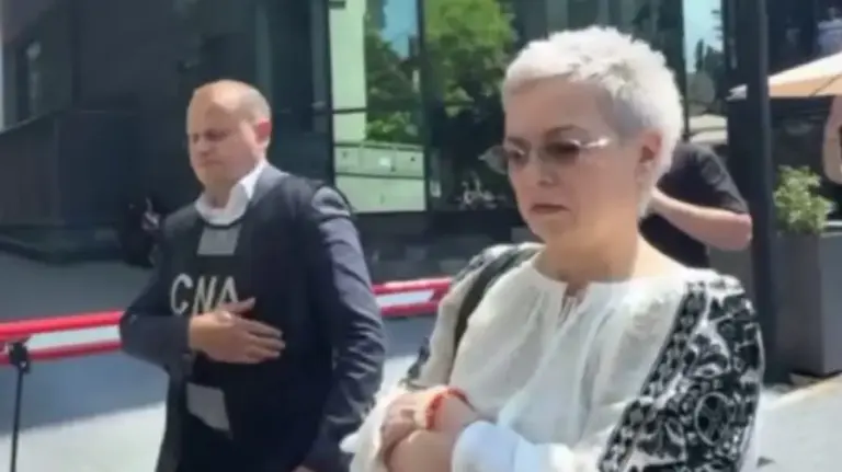 Moldovan state secretary detained in bribery probe linked to animal feed imports