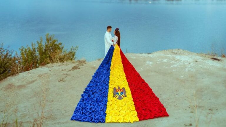 Moldovan Artists Irina and Serghei Kovalsky Celebrate Independence Day with Striking National-Themed Photoshoot