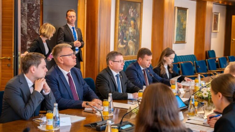 Igor Grosu Discusses Moldova’s EU Accession With Slovenian Officials