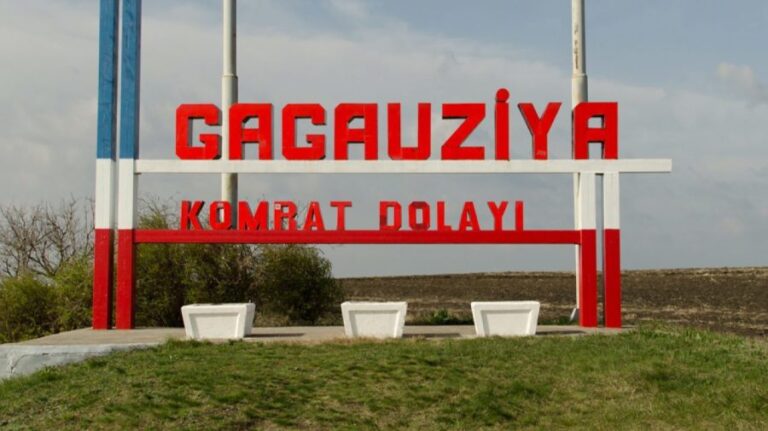Eight Candidates Submit Documents for Gagauzia Governor Election