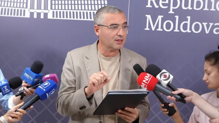 Renato Usatii Questions Need for Closed-Door Parliament Session